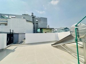 bán nhà âu dương lân q8 3 tầng, 3pn, cách hxh 1 căn, sổ riêng, gần q1-q5 giá 5.35 tỷ