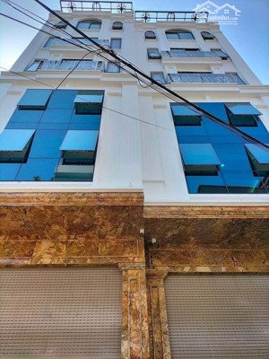 cho thuê nhà mặt phố trung hòa dt 150m2x6t, mt 6m, nhà có thang máy, thông sàn, giá 115tr/th