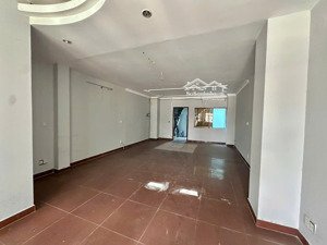 chính chủ bán nhà 3,5 tầng mặt tiền lũy bán bích, 183,5m2, sổ hồng sẵn sang tên ngay