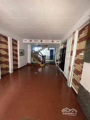 cho thuê nguyên căn đường ngô tất tố+ nguyễn công trứ. 4x18 ( 3 lầu) ( phường 19 cũ) 40tr