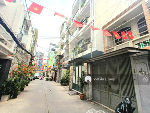 bán đất tặng nhà 2 tầng thành thái q10 nở hậu 5.5m hẻm xe hơi