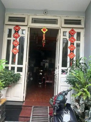 căn duy nhất khu nguyễn văn trỗi phú nhuận 5x15m 4 tầng sân thượng khu dân trí cao giá 8,7 tỷ tl