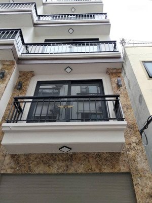 nhà vân canh xây mới gần khu đất dv 25,2 ha ,31m, thang máy 5 tầng chỉ 6,x tỷ