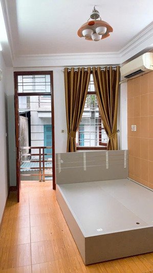 chính chủ cần cho thuê gấp nhà nguyên căn 5 tầng tại mỹ đình.