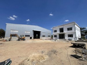 xưởng mới xây dựng dầu tiếng bình dương giấy tờ đầy đủ. 4000m2 vp 200m2 sx nhiều ngành nghề