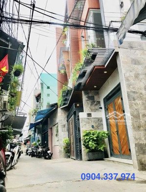 khách tìm nhà khu bạch mai tầm 8- 9 tỷ dạo này rất nhiều, nhưng căn phù hợp lại không nhiều