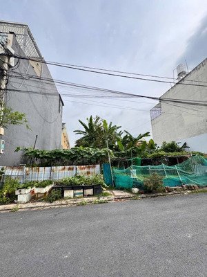 đất 5,5x15m shr, vị trí đẹp mt nhựa 7m 1/50m đg thới tan thôn 6 cách ngã 5 chùa hàng 80m.