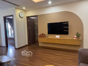 chính chủ bán ch 76m2, 2n2vs, full nội thất - giá 5,9 tỷ tại hồ gươm plaza hà đông - lh 