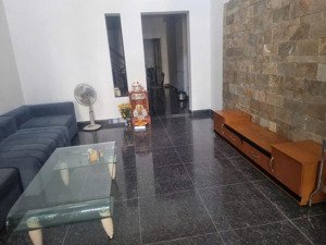 bán nhà cực đẹp 75m2 có sẵn dòng tiền thuê 15tr/tháng chỉ 5 tỷ 5