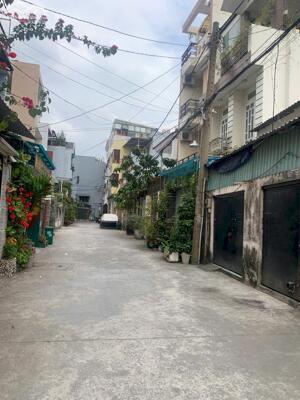 Mặt Bằng kinh doanh 1500m đường Linh Đông quận Thủ Đức, Giá Tốt 70 triệu/tháng