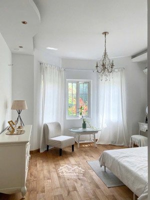 cho thuê biệt thự 5pn, 5wc, 380m2 giá ưu đãi tại phạm thái bường