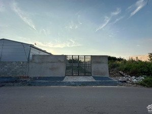 cho thuê đất mt đường trường lưu, vị trí đẹp phù hợp làm kho hoặc sx, 500m2/12tr