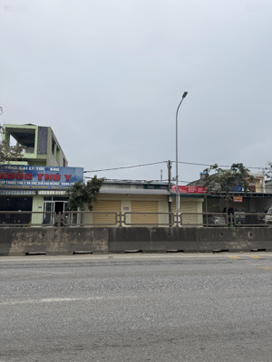 cho thuê 360m2 mặt bằng ql1a quảng xương - ngang 12m - đối diện vnvc, sát nhà máy hợp lực