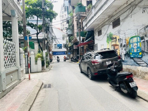 siêu phẩm 7 tầng thang máy trung tâm ba đình - mặt phố - gara oto vào nhà - kinh doanh - vỉa hè