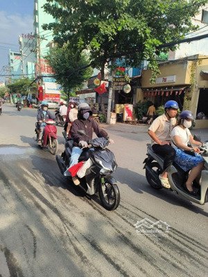 nhà mặt tiền buôn bán nguyễn văn khối, dt 3x15m cấp 4. 1pn