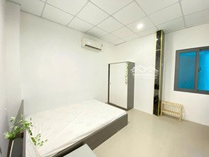chính chủ cho thuê căn hộ 2pn tiện nghi - thang máy ở liền