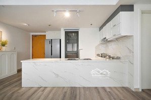 chính chủ cho thuê gấp căn hộ remax plaza 100m2 3pn giá 13 triệu ở liền. đt: cường