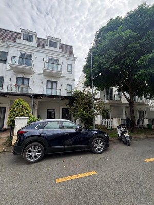 giảm sốc 500 triệu bán nhà góc simcity quận 9 kdc simcity đường số 4, lò lu, quận 9