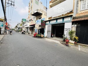 3 bước ra đường ô tô tránh - 3 tầng - 48m2 - ngay cv làng hoa - ở kết hợp kd - chỉ hơn 5tỷ