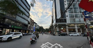 bán nhà mặt phố tại văn cao, 24,999 tỷ, 90m2, 4pn, 5wc, hướng đông