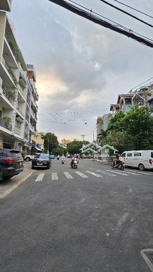 siêu phẩm góc 2 mặt tiền - hẻm xe tải - 2 tầng - 45m2 - gần aeon mall - nguyễn cữu đàm - tt tân phú