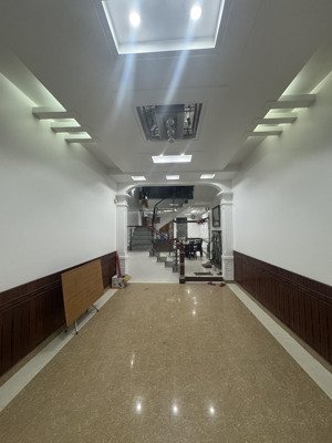 bán nr đẹp xuất sắc tại lê hồng phong, 11,5 tỷ, 60m2, 6pn, 7wc, 5 tầng