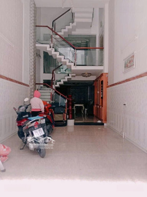 gấp bán 5 tầng btct khu đồng bộ - khu vip - đường thông xe hơi 8m - ngay cống lở p15 - tân bình