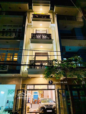 bán nhà mt trung tâm bàu cát, 4 tầng mới ( ngay công viên bàu cát ), giá chỉ 142tr/m2