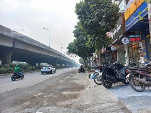 bán gấp nhà mặt phố thanh xuân, 7 tầng thang may, vỉa hè 5m, kinh doanh đa dang, 29.x tỷ