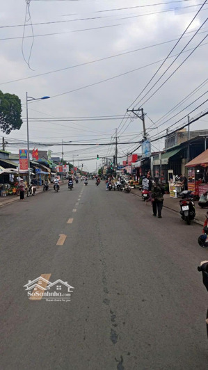 nếu anh chị đang tìm một lô đất vừa để ở vừa để đầu tư lâu dài, thì đây là lô rất đáng cân nhắc