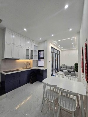 bán nhà riêng phố giáp nhị, nhà thang máy, 5 tầng xây mới, gần phố, gần trường học, pháp lý chuẩn