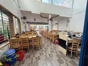 cho thuê mặt bằng trung tâm phường phú hoà, thủ dầu một. diện tích: 8x30m