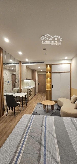 cc cần bán căn hộ studio icon 40 hạ long. tầng cao view biển. 