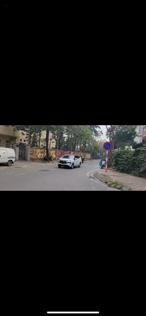 chính chủ thiện trí muốn bán cặp nhà vườn trung văn hancic dt 210m