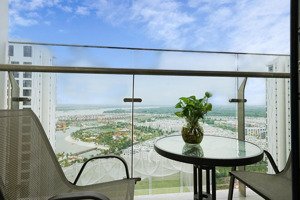 chủ cần bán gấp căn hộ 2pn , view trưc diện sông đông nai.
