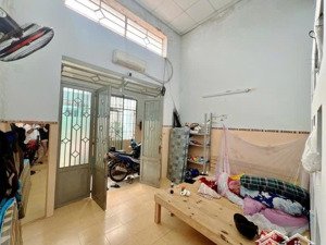 chỉ 3 tỷ hơn 42m2 - nhà 1 trệt 1 lửng đường 212 phước long a.