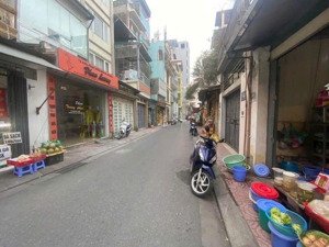 nhà vượng khí, chủ xây tâm huyết, nhà thông thoáng không gian yên tĩnh, ở sướng - gara 2 ô tô -