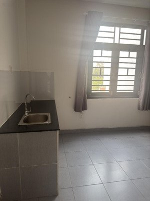 cầm bán căn nhà phố kdc 6b intresco giá 11ty8 1 trệt 3 lầu sổ hồng