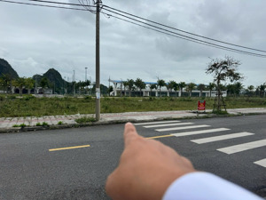 bán lô đất nền đầm sen 200m2 11tỷ764 có khoảng cây xanh, công viên đầm sen, sân vận động hoà xuân