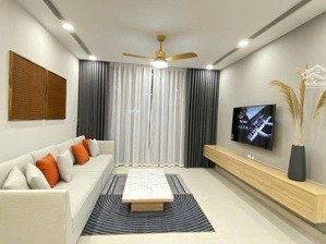 cho thuê căn hộ 2pn giá 12tr ở trần quý kiên, cầu giấy