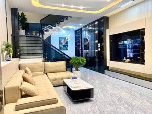 bán nhà 4 tầng mới 100% full nội thất cao cấp trung tâm hoà cường hải châu