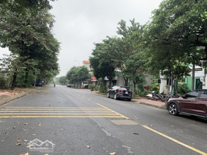 bán găn góc siêu phẩm trung tâm 31ha/dt:200m2/mt:15m/nhà 4 tầng, dòng tiền: 600tr/năm giá 60 tỷ