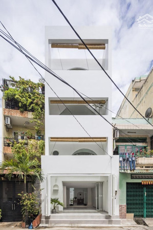 bán nhà hxh cộng hòa p13 tân bình, dt: 4,4x23m (103m2) giá 10,8 tỷ