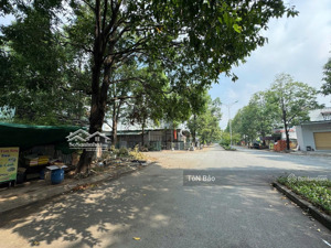 cần bán lô đất 129m2(6x21,5m) - trong vĩnh phú 1 - đường nhựa - kdc bàn cờ - đường lớn có vỉa hè