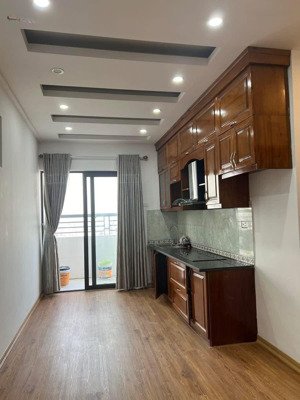 bán nhanh trong tháng căn hộ tầng đẹp - sổ đỏ - 56m 2n - 2wc.