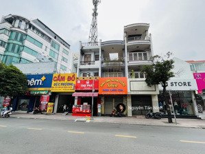 mặt tiền kinh doanh đường gò dầu, cách ngã 4 tân sơn nhì 300m. (dt: 4x20m 4 tầng). giá: 17.5 tỷ