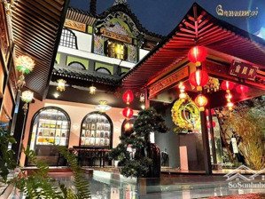 cho thuê nhà phố nguyễn khánh toàn dt 120m2x3 tầng mt lô góc 20m thông sàn, nhà đẹp ưu tiên sạch sẽ