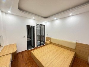 bán nhà vũ ngọc phan. đống đa. dt 33m2. x6 tầng. mt 4.3m2. giá 7.7tỷ