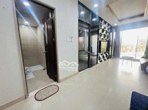 cho thuê nhà sân vườn full nội thất 5x20m kdc hoàng quốc việt quận 7