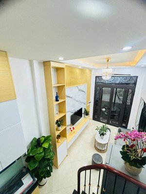bán nhà riêng tại phố bạch mai, 6,1 tỷ, 20 m2, chính chủ, full nội thất